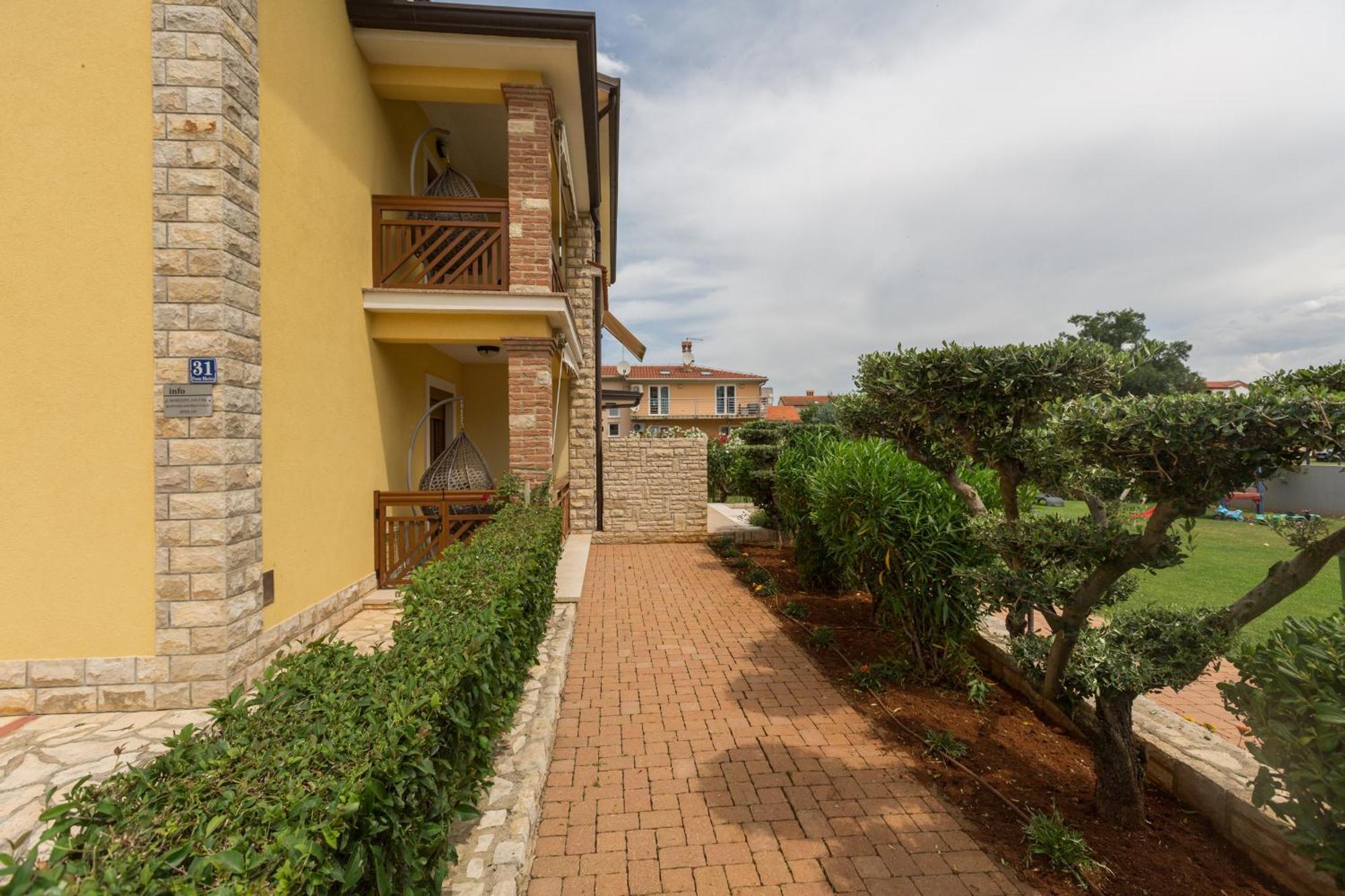 Apartments Bellissima Funtana Exterior foto